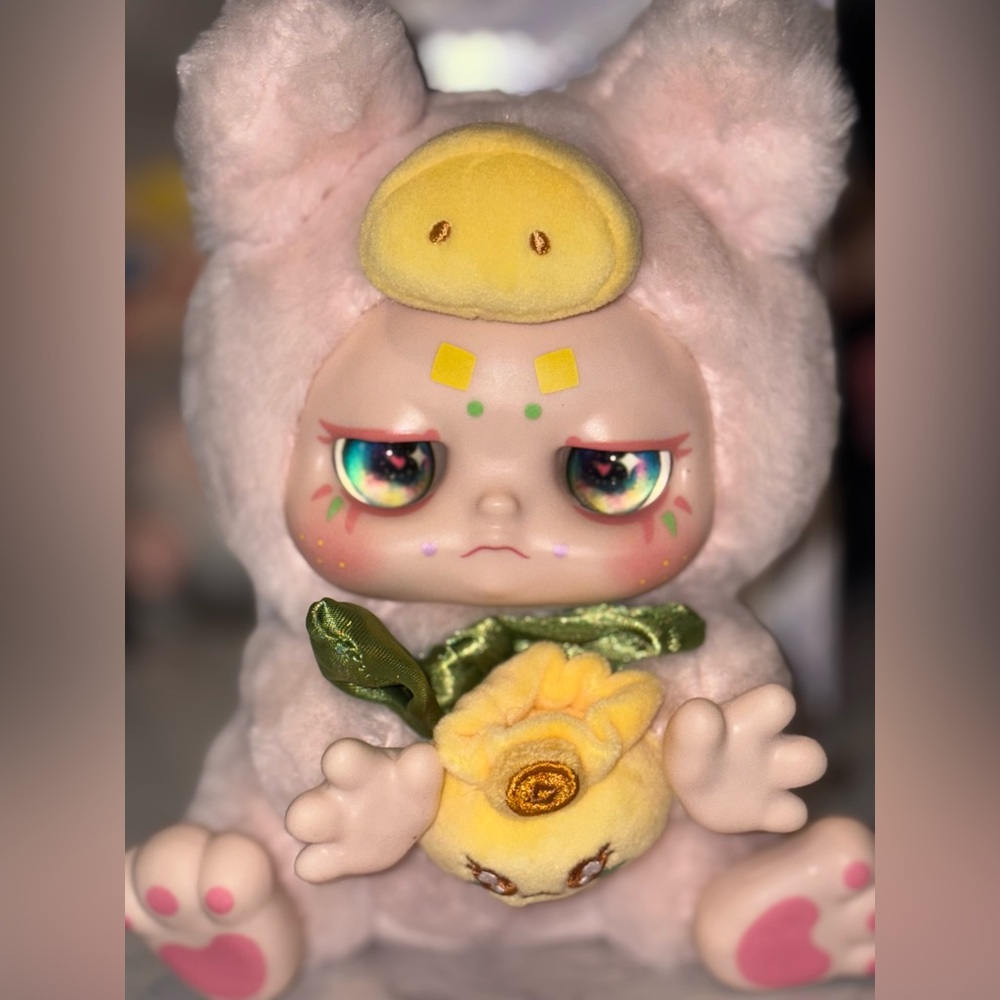 KIMMOM Gives You The Answers CONFIRMED Piggy Plush